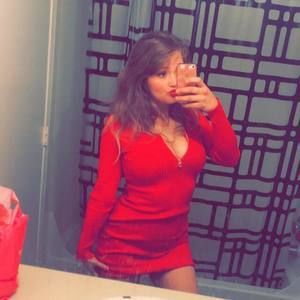 Meet your Posher, Gabby